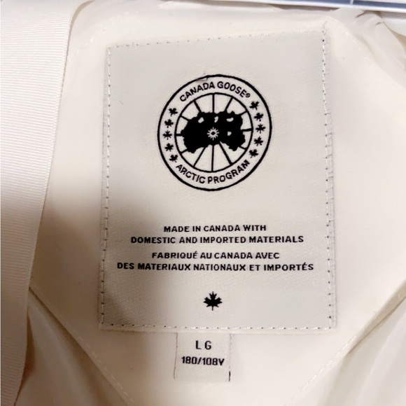White on white Canada goose expedition Parka - Picture 2 of 3